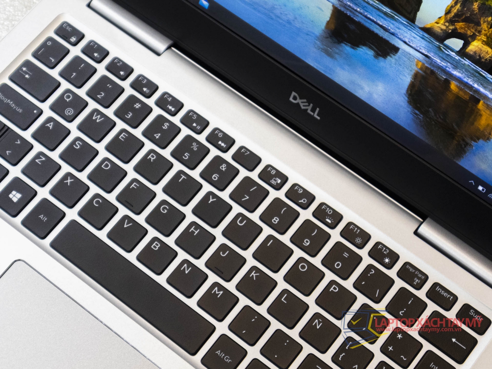 laptop cu tp hcm laptop vo nhom intel the he thu 8 core i7 van phong hoc tap gia re